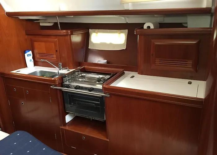 Hotel na wodzie Boat