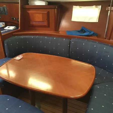 Boat Hotel en barco *